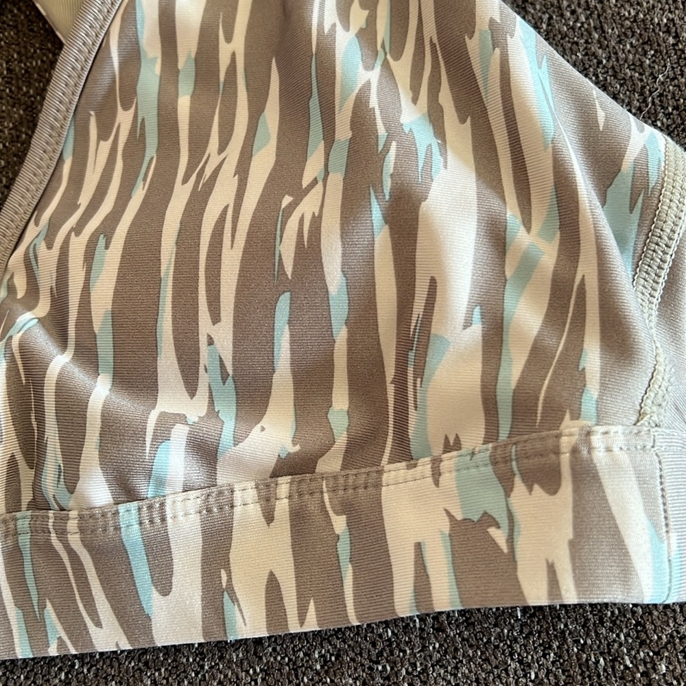 JoyLab Sports Bra - Picture 3 of 10